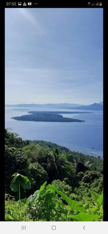 Blue Shark Divers Bunaken Exterior foto